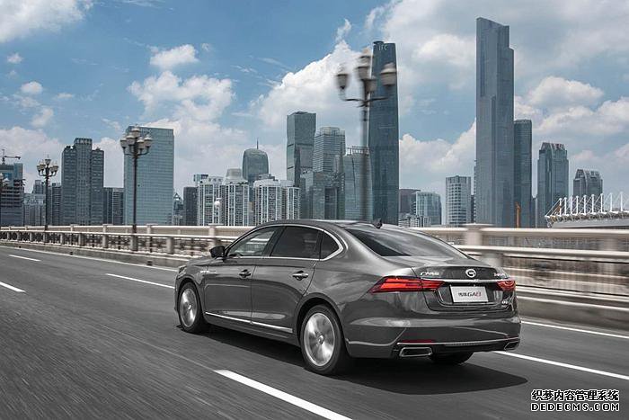 全新广汽传祺GA8正式上市 售价15.68万