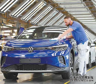 多国力促汽车业复苏 自救与政府支持措施并重